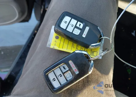 2017 Honda Pilot Ex from USA, damaged, VIN 5FNYF6H33HB099011